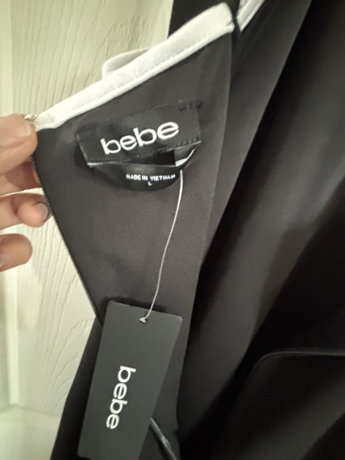bebe Black/White Colorblock Halter Neck Sleeveless Knee Length Dress Size L