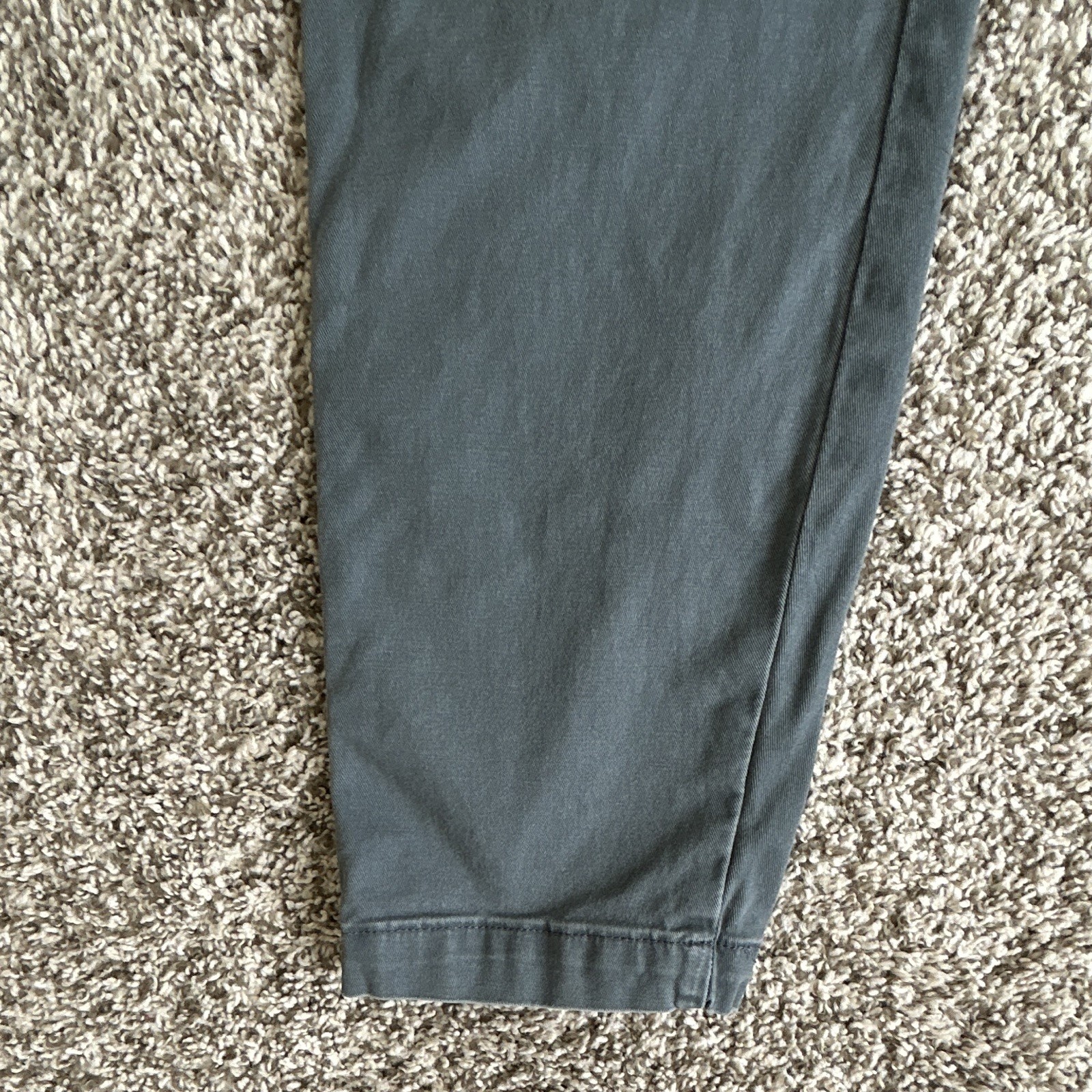Levi’s XX Chino Men’s Gray Cotton Twill Tapered Flat Front Chino Pants 34