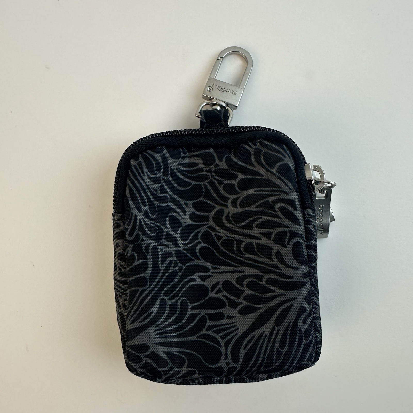 Baggallini On The Go Mini Pouch Black Midnight Blossom Zip Lobster Clasp RFID