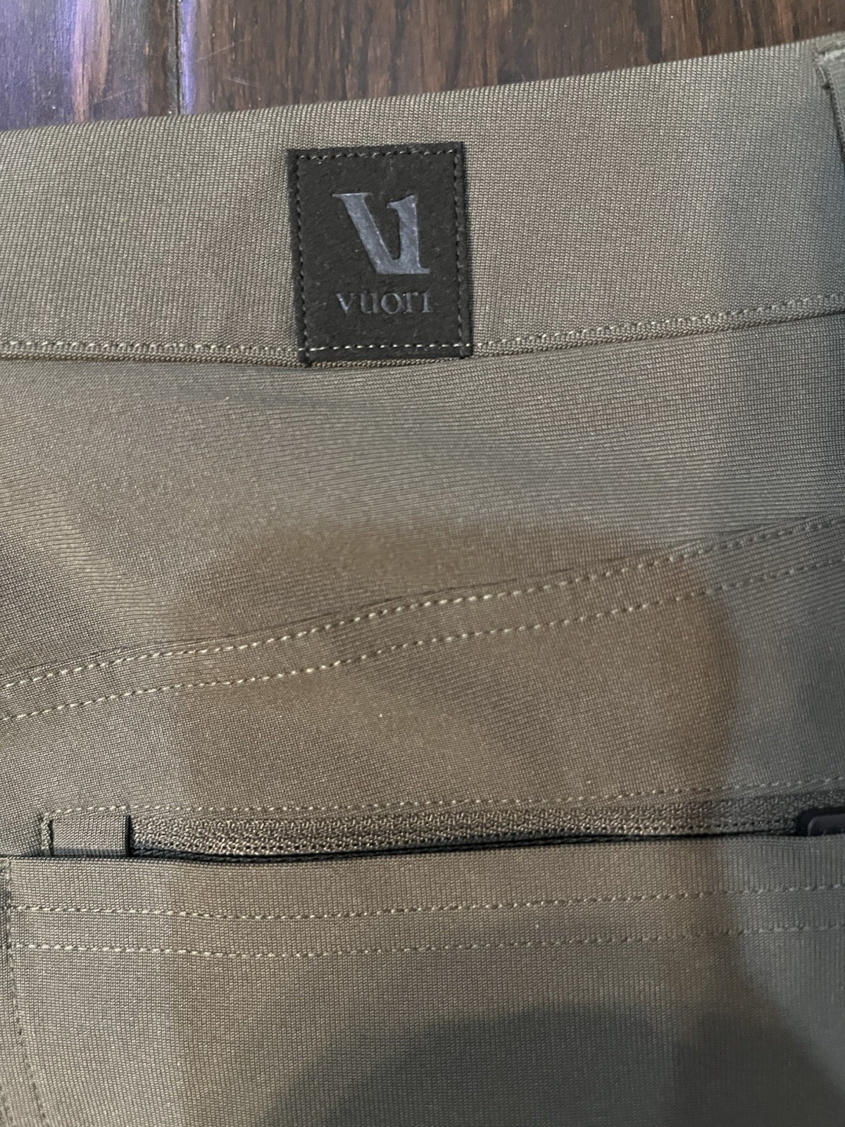 Vuori Men’s Pants Size 33