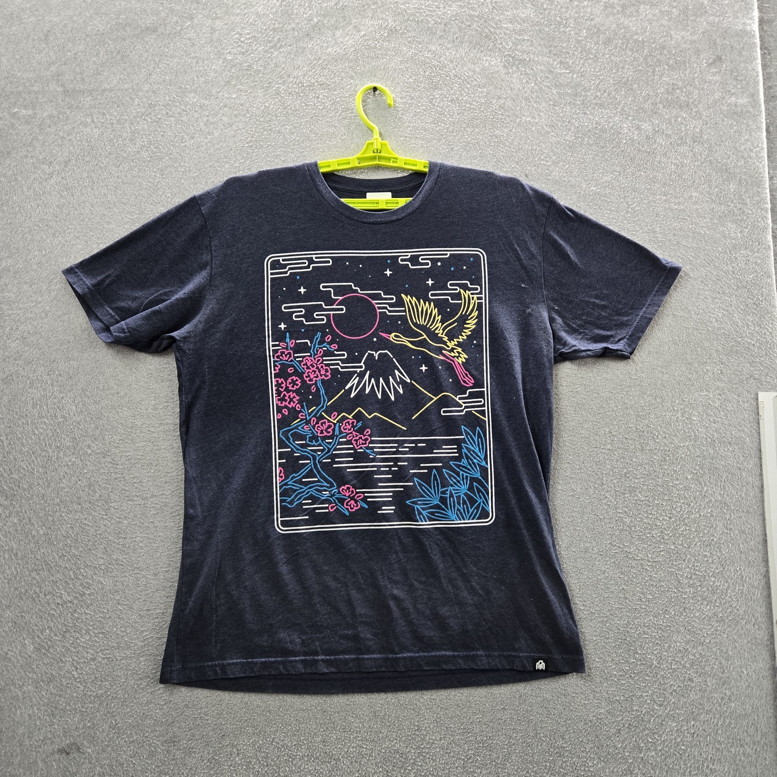 Into the AM Men Shirt XL Navy Graphic Bird Landscape Short Sleeve Logo