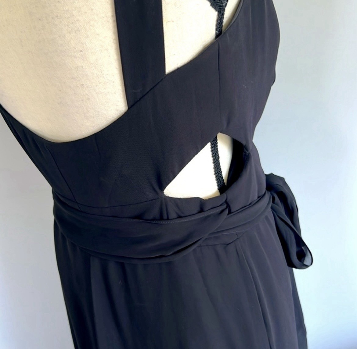 Mori Lee Madeline Gardner Chiffon Wrap Dress-Black NWT Size 8 MSRP $180