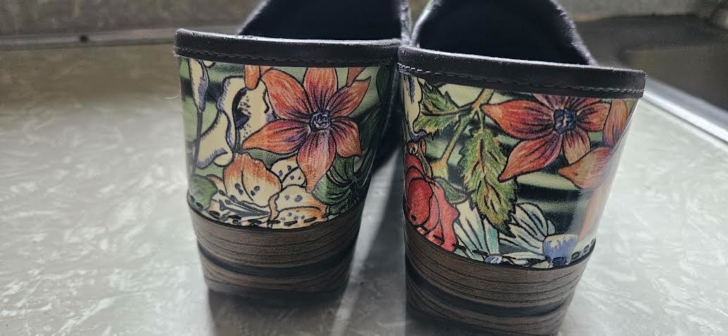 DANSKO Lily Floral Clogs Size 38