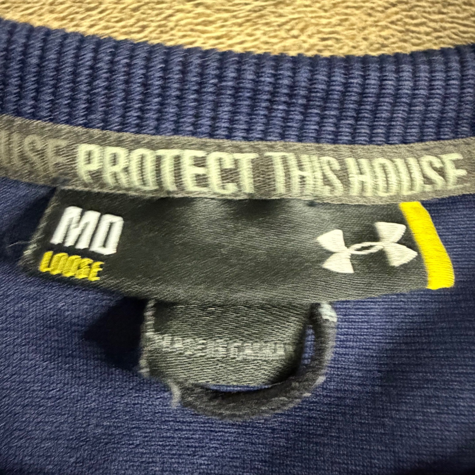 Under Armour Sweatshirt Mens Medium Navy Notre Dame Fighting Irish UM8503ND1
