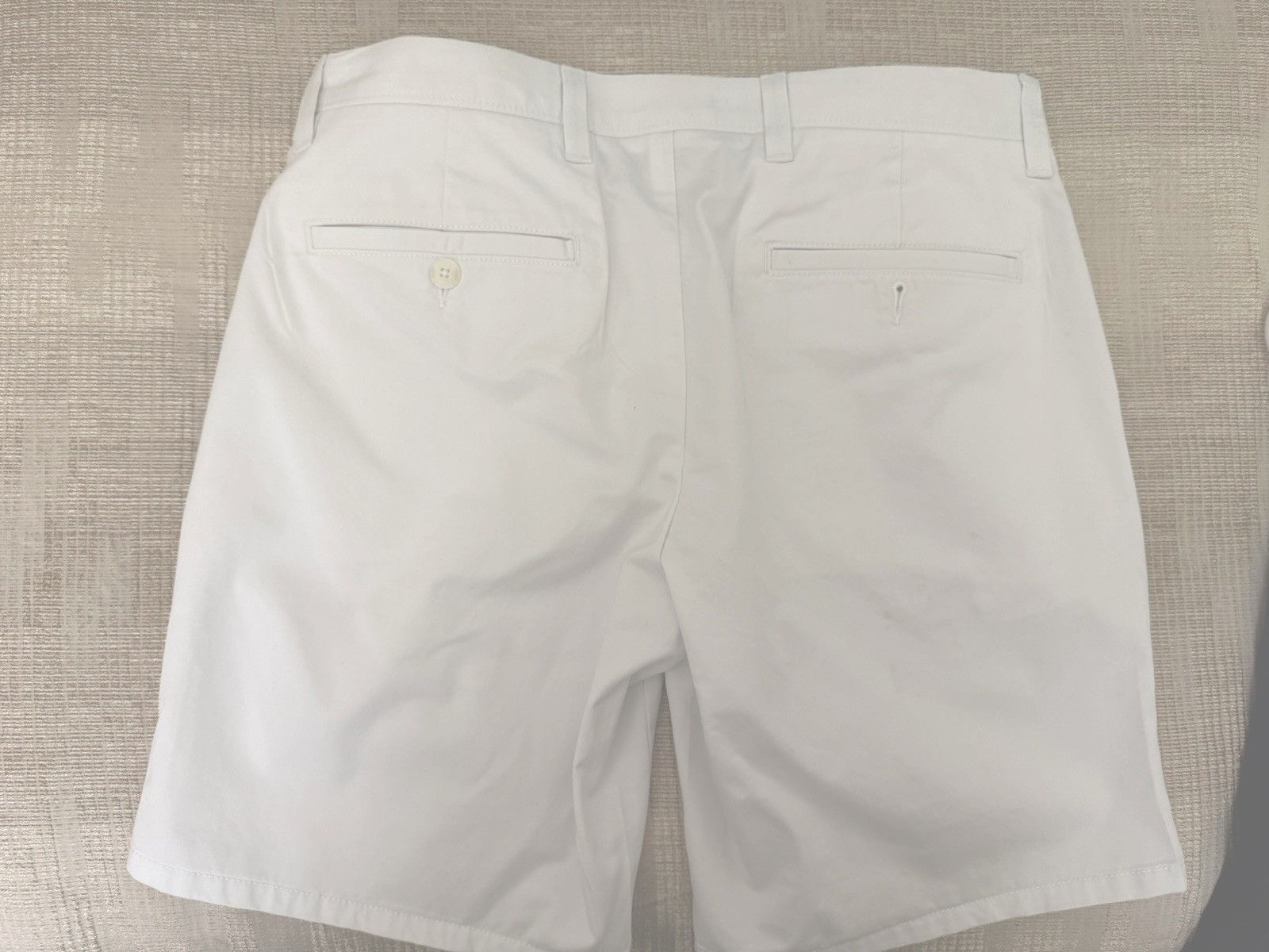 Nordstrom Open Edit Men’s White Chino Shorts Flat Front Button Pockets 9″