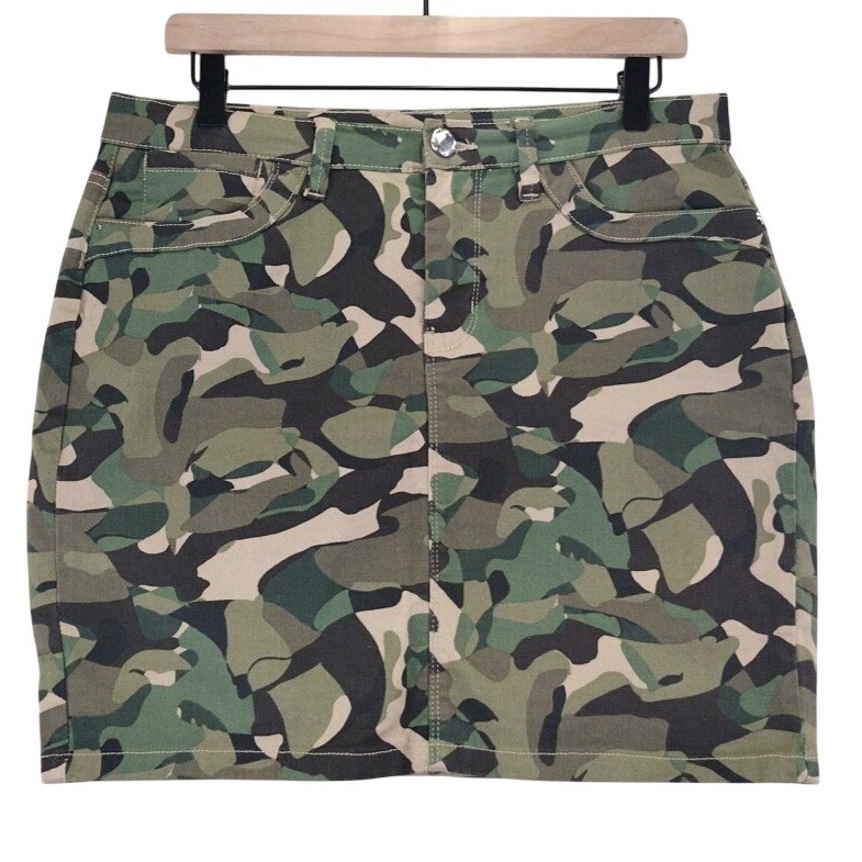 VENUS Camo Denim Mini Skirt Women Size 10 Green Tan Rhinestone Button Utility