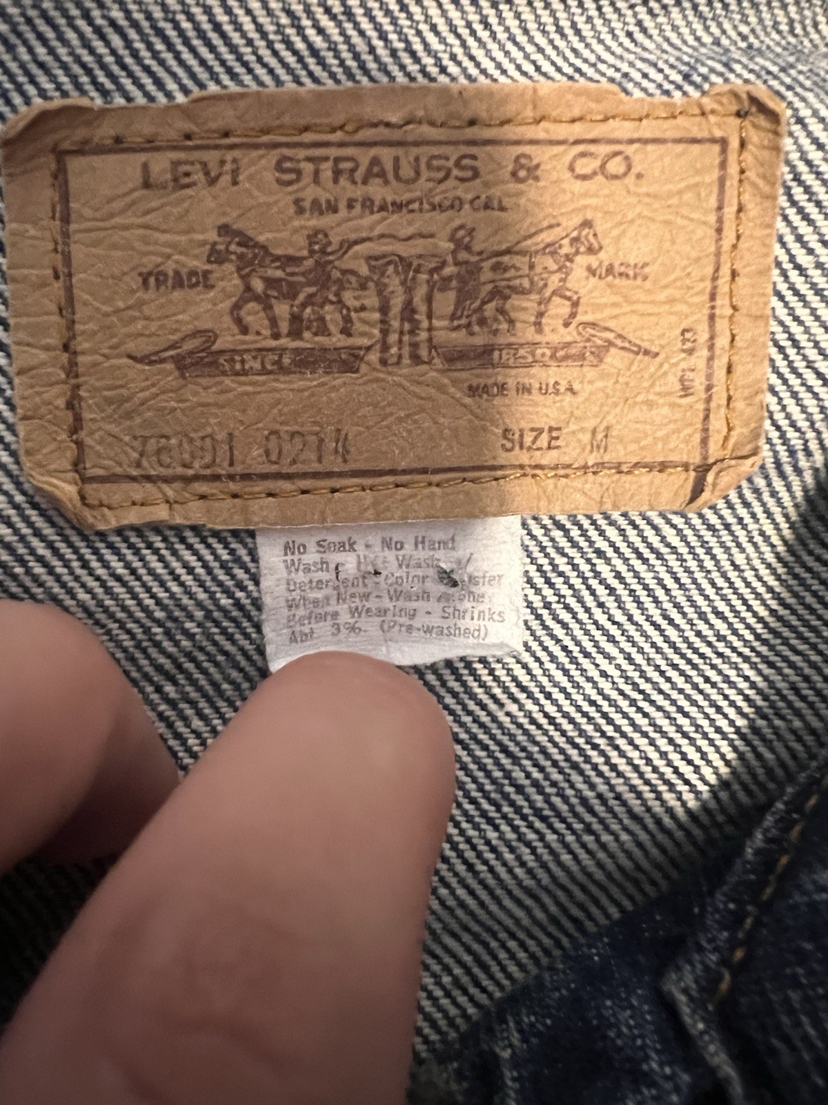 70s/80s Levi’s Vintage Orange Tab Cropped Denim Jacket Women’s Size Small