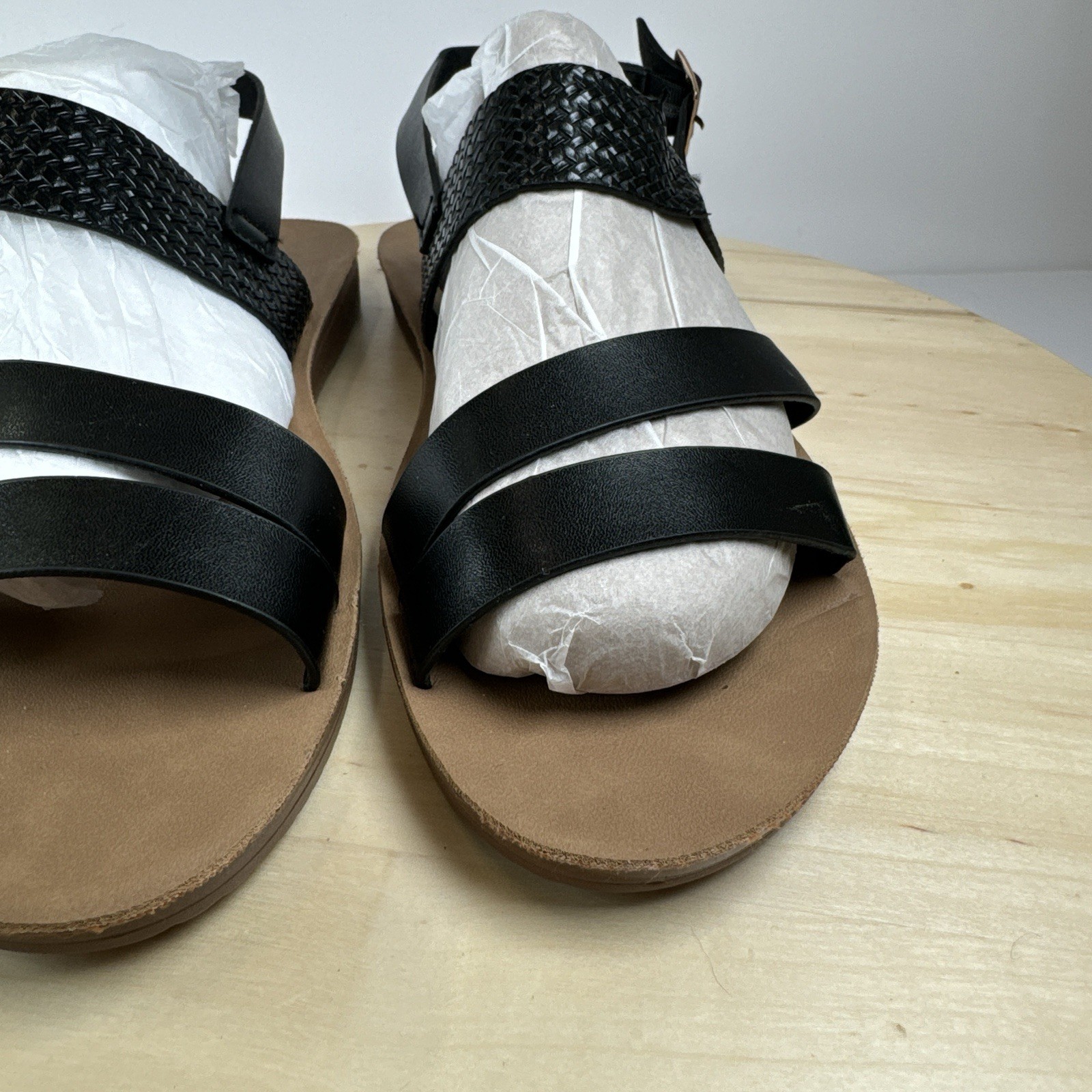 CL By Laundry Black Woven Slingback Flat Sandals Size 9.5 Buckle Minimalist