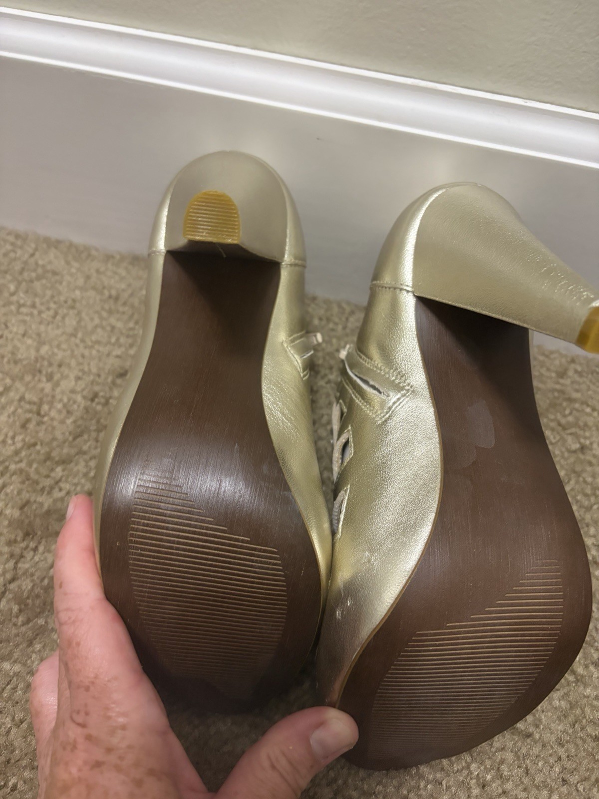 Steve Madden Women’s Gold Synthetic Cut-Out Zip Peep Toe Block Heels US 7