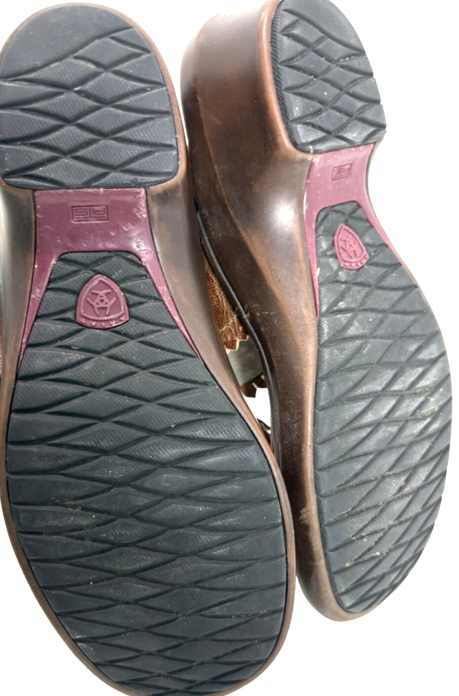 ARIAT