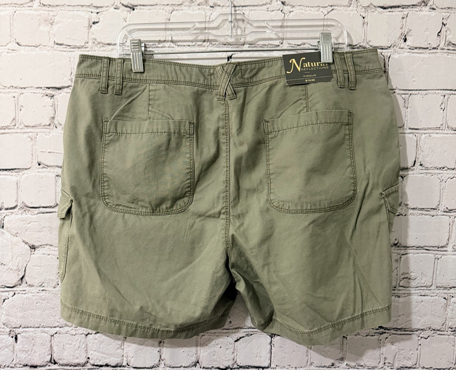 Natural Reflections Shorts Womens 16 Green Cargo Twill Outdoor Hiking Casual