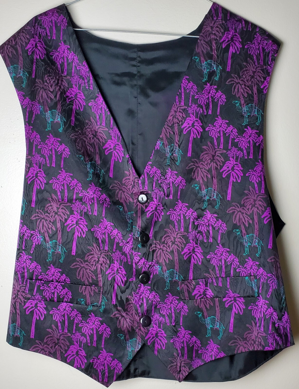 Vintage Imported Silk Blend Made In USA Camel Lightweight Button Vest XL