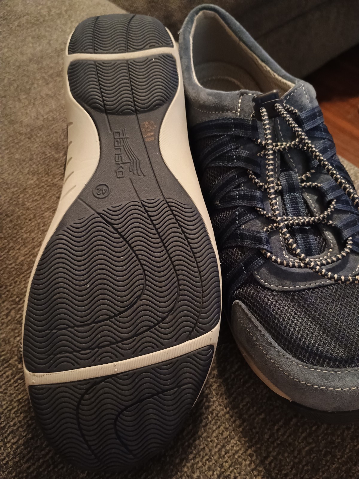 Dansko Honor Navy/Grey Blue Walking Sneakers in Size 42 W (Wide) 11/11.5 W