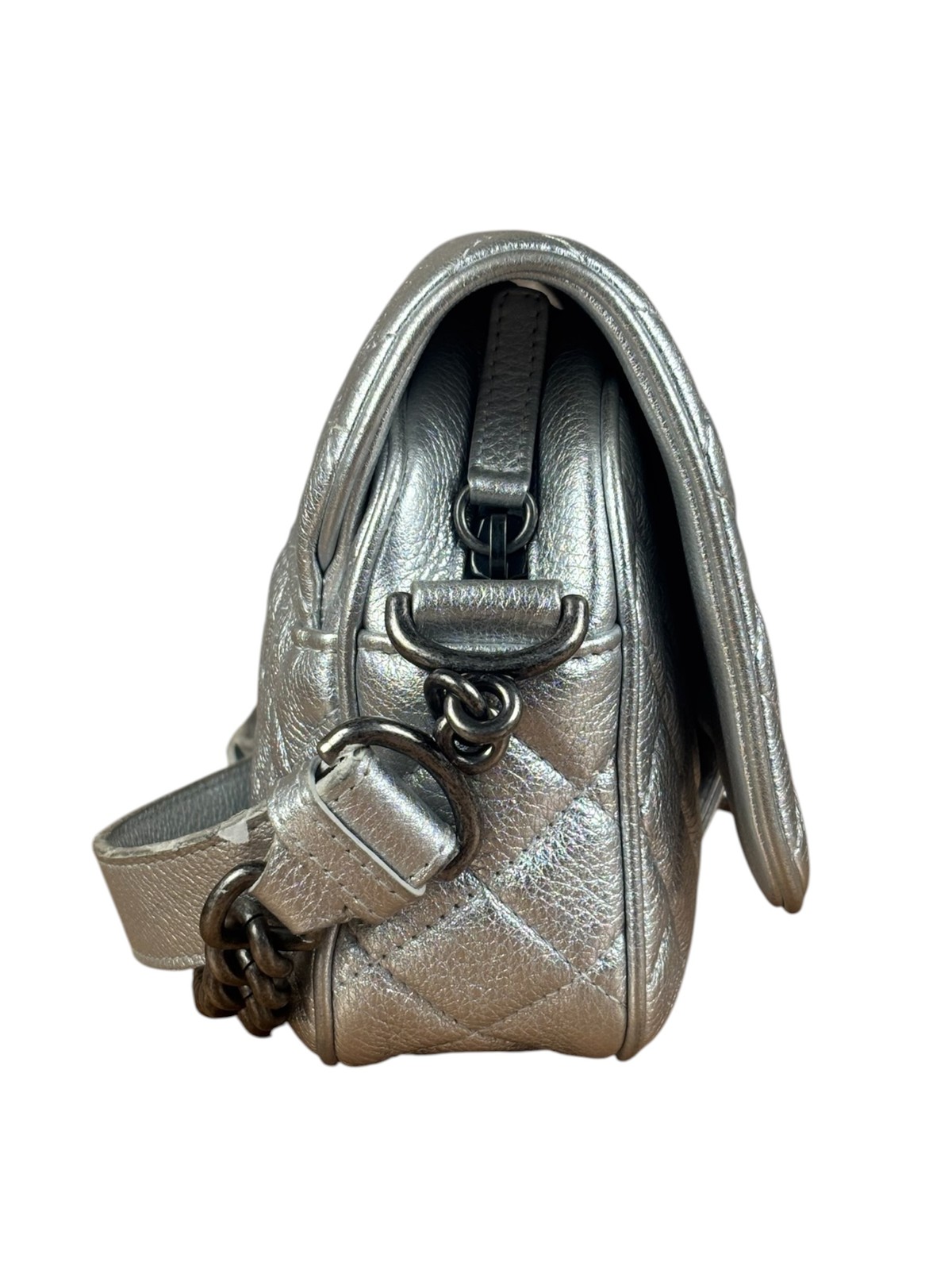 Size S – Chanel CC Silver Metallic Quilted Flap Shoulder Bag 2017 – Pre-Owned