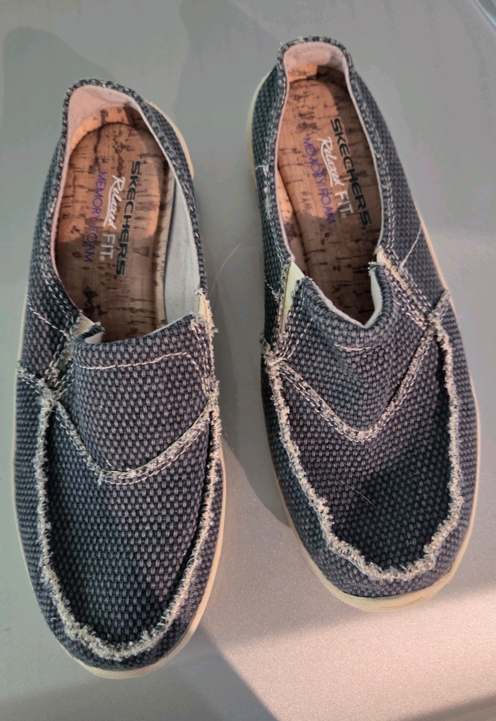Skechers Relaxed Fit Slip On Canvas Mules Women’s Size 8 Navy Blue Denim Comfort