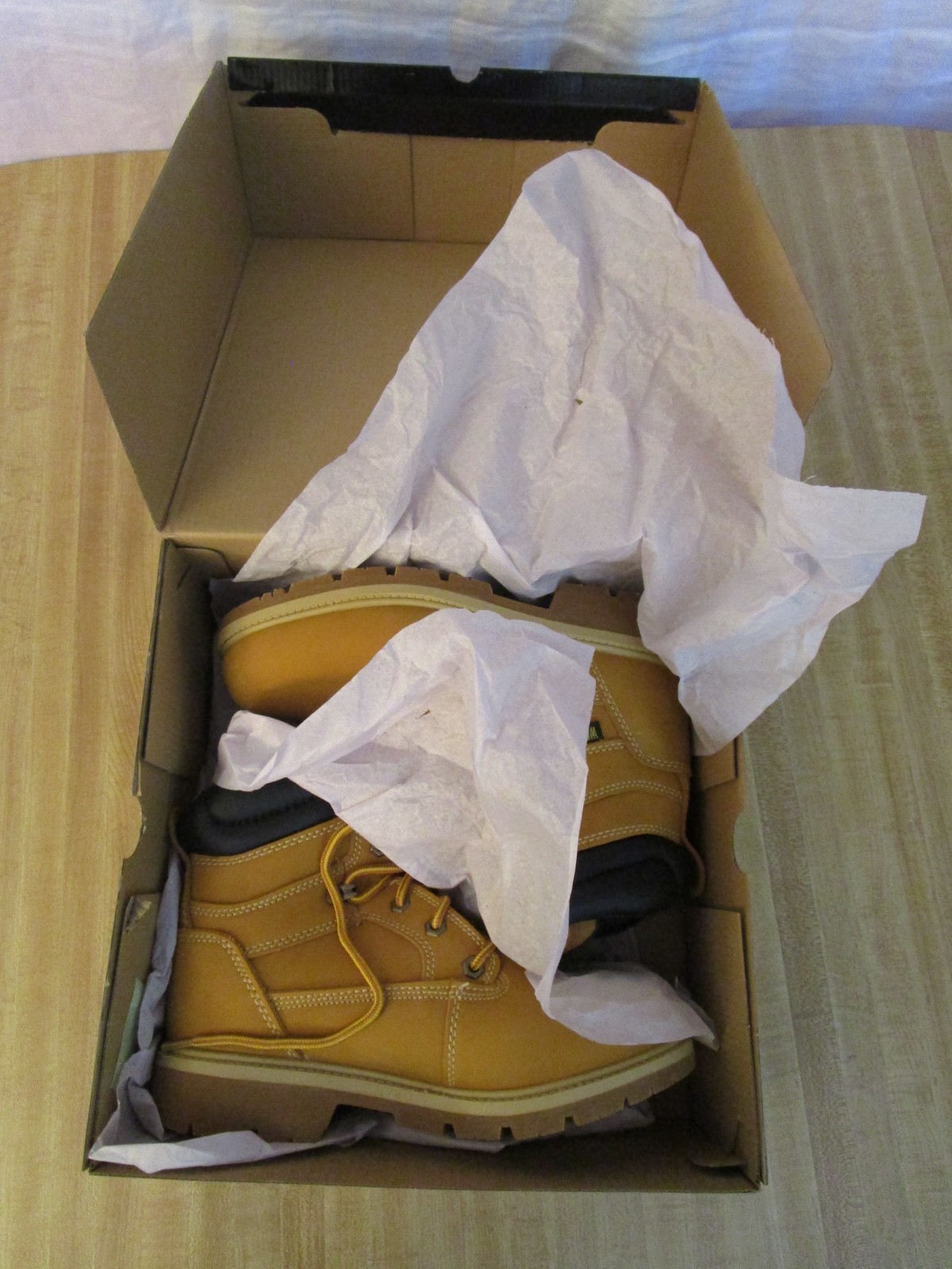 Brahma Defender Work Boots Waterproof Leather Up New Men’s US 8 Ex Wide Wheat