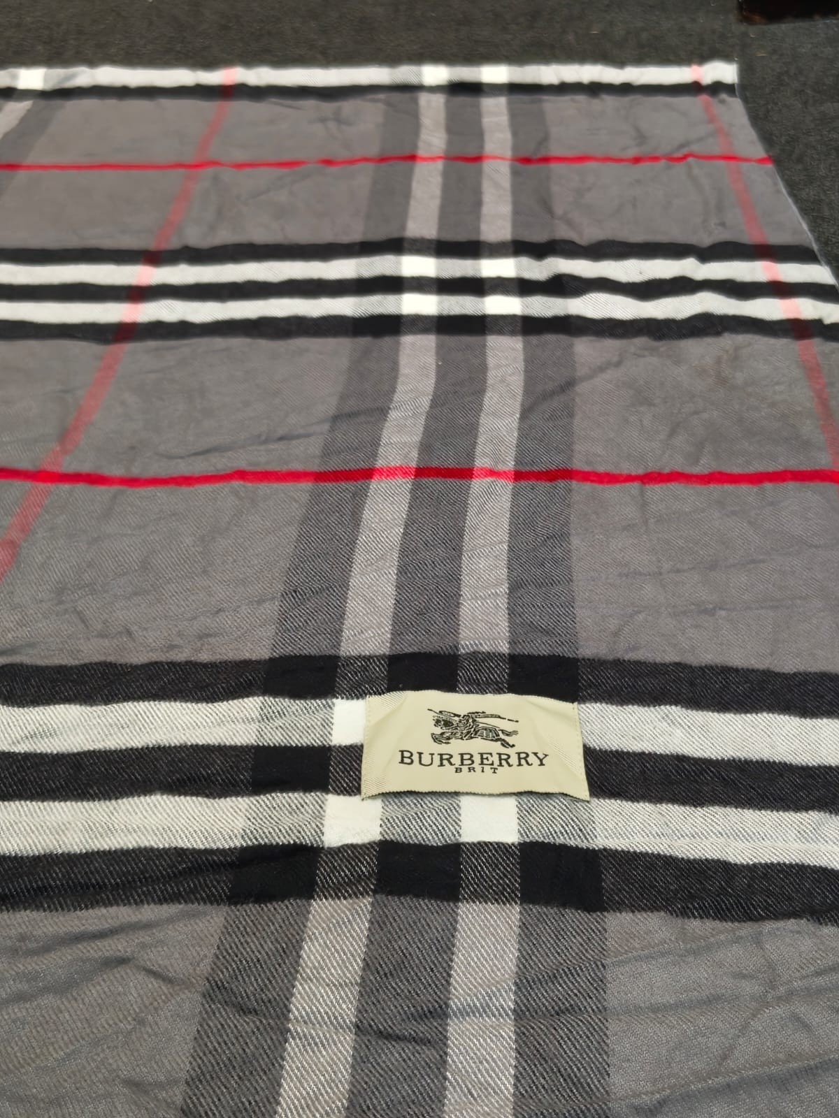 Burberry Brit Scarf Shawl Wrap 92% Cotton 8% Polyester Made in China 2%