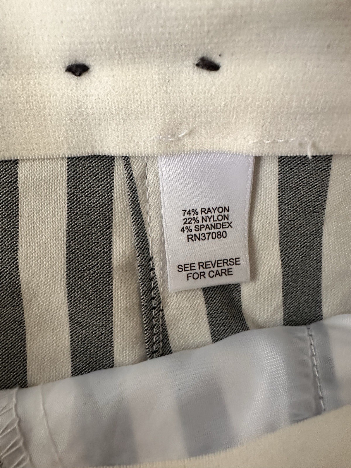 Versona Women’s Dress Pants Black White Striped Rayon Nylon Spandex Flat Front