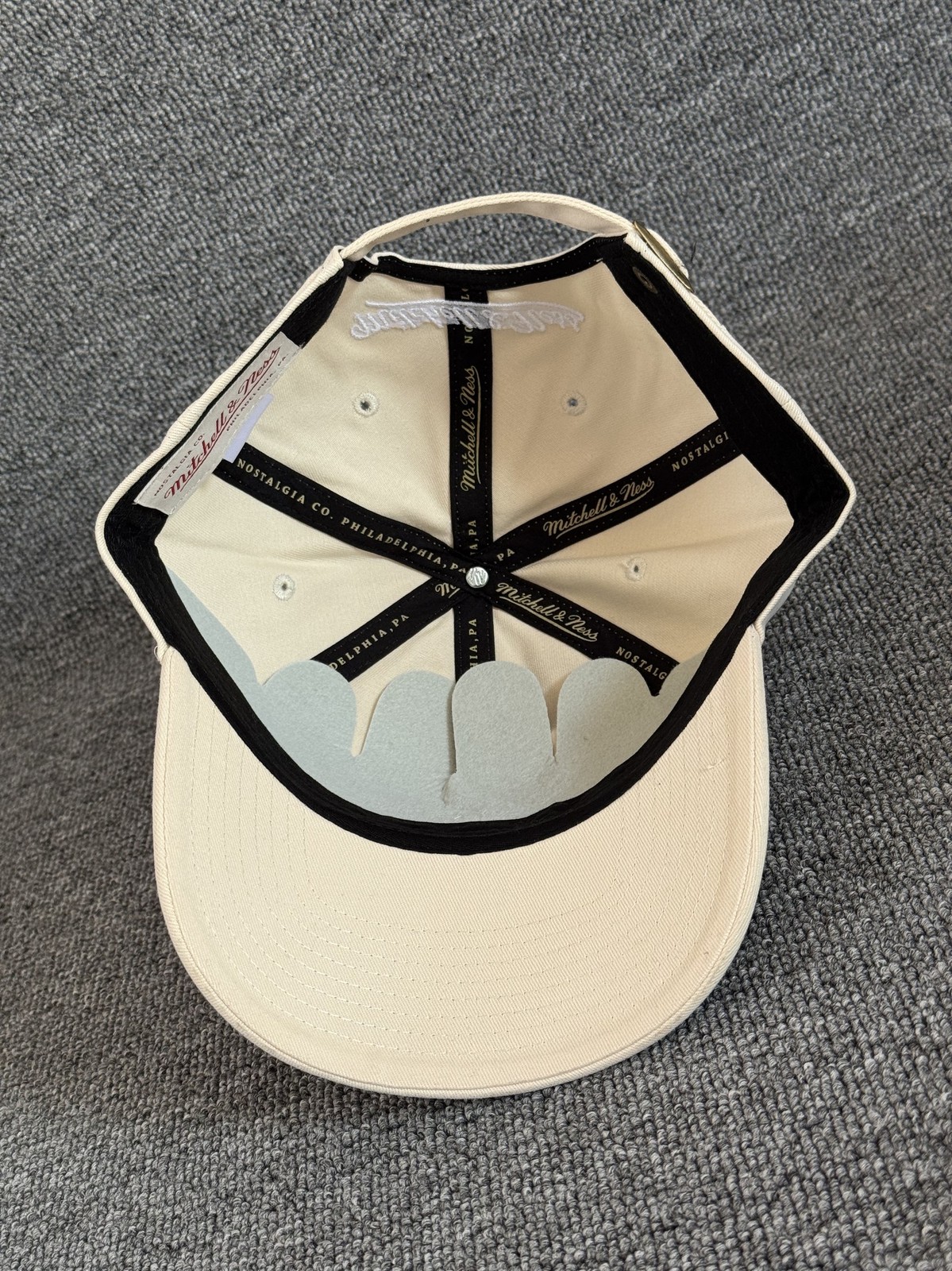 Mitchell & Ness Eagles Dad Hat Strapback Cream NFL Cap Unknown Size