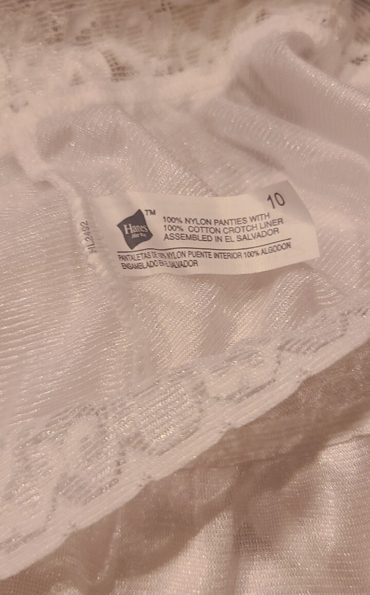 90’s Vintage Hanes Her Way 100% nylon panties w/tags size 5-10 Wide Lace