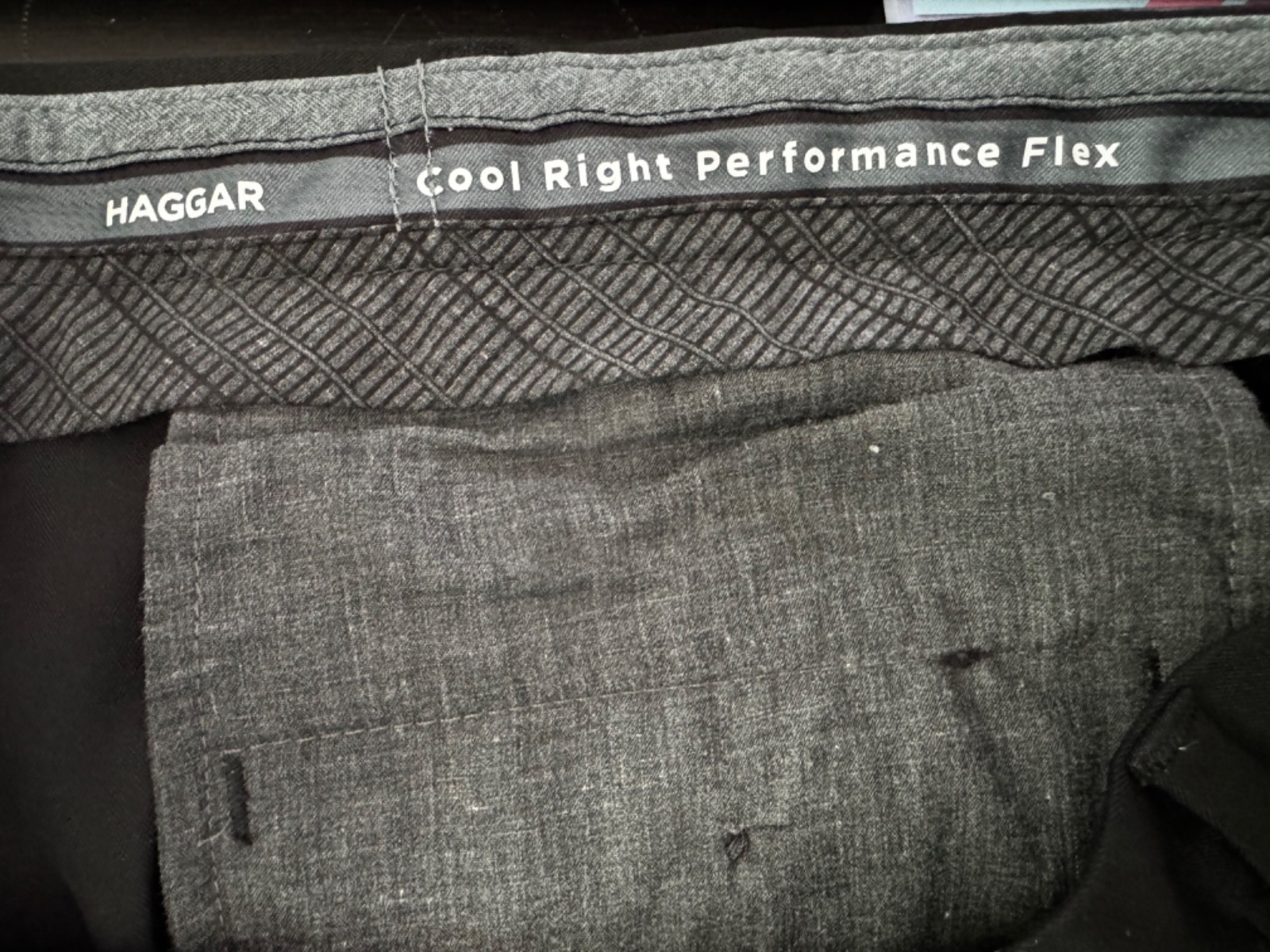 HAGGAR – Cool Right Performance Flex Men’s Slacks – Size 40X29