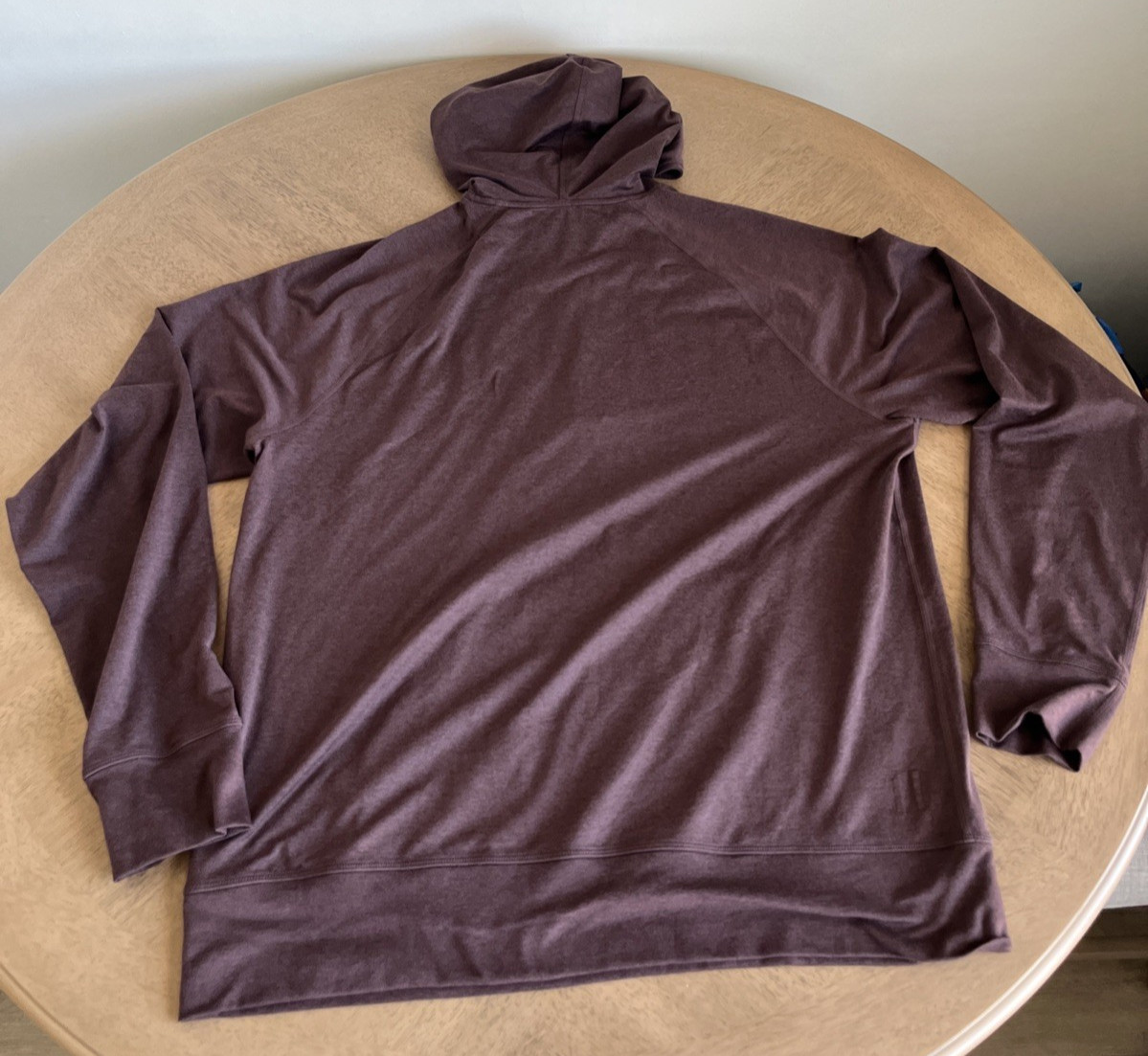 Vuori Ponto Performance Half-Zip Hoodie in Mahogany Heather- Men’s Size Large