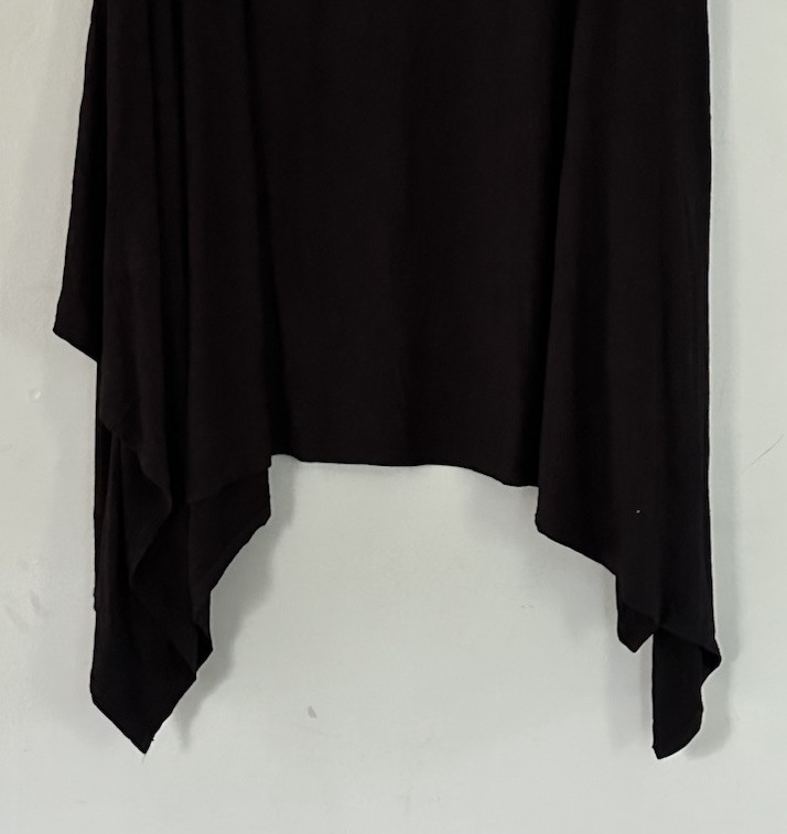 Got Style USA Poncho Batwing Black Scoop Neck Rayon Women One Size Lagenlook