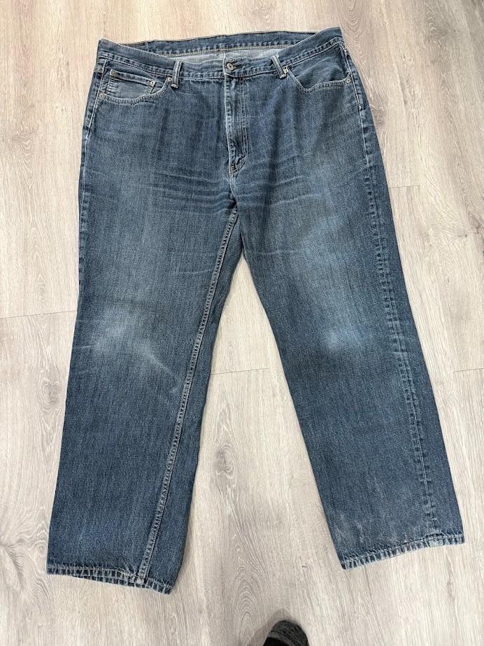 Levi’s 559 Jeans Relaxed Straight Leg Men’s 43×31 Blue Denim Distressed