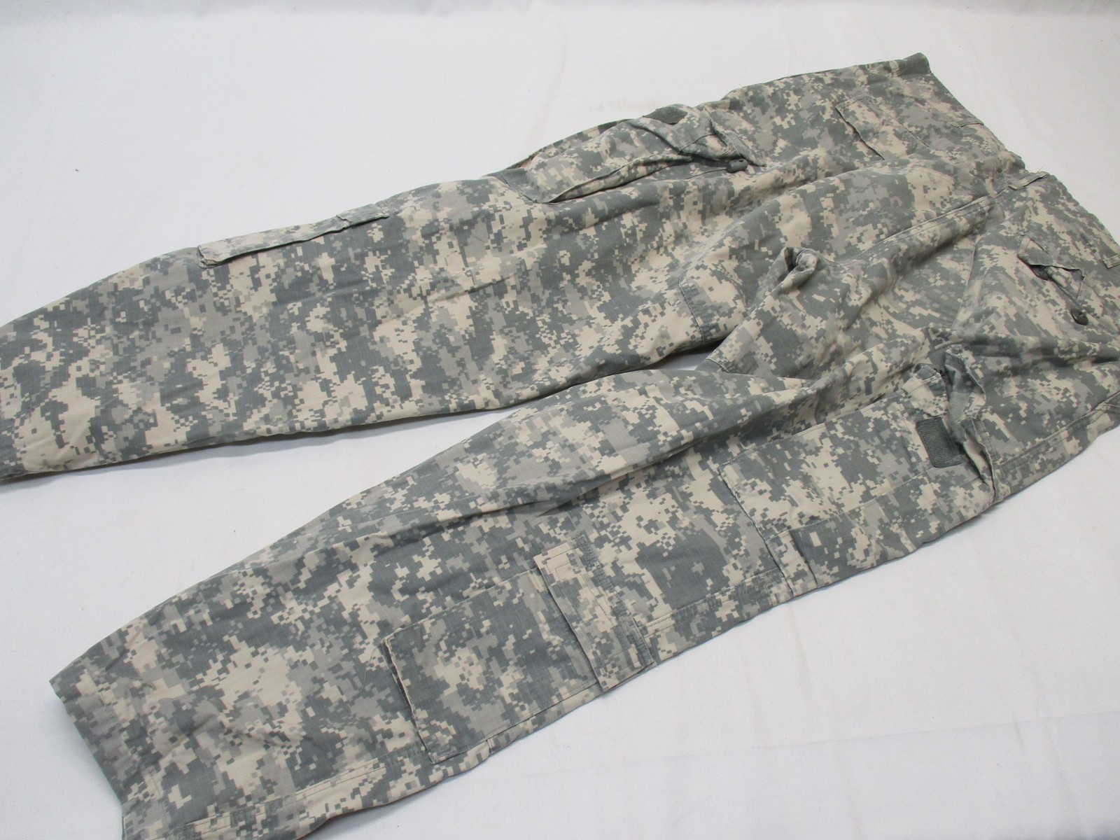 USED USGI ARMY DIGITAL CAMO ACU COMBAT PANTS TROUSERS CARGO UNIFORM BDU BOTTOMS