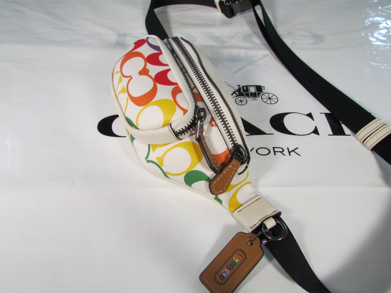 NWT Coach Sprint Belt Bag 24 in Rainbow Signature CanvasCJ682 Chalk Multi