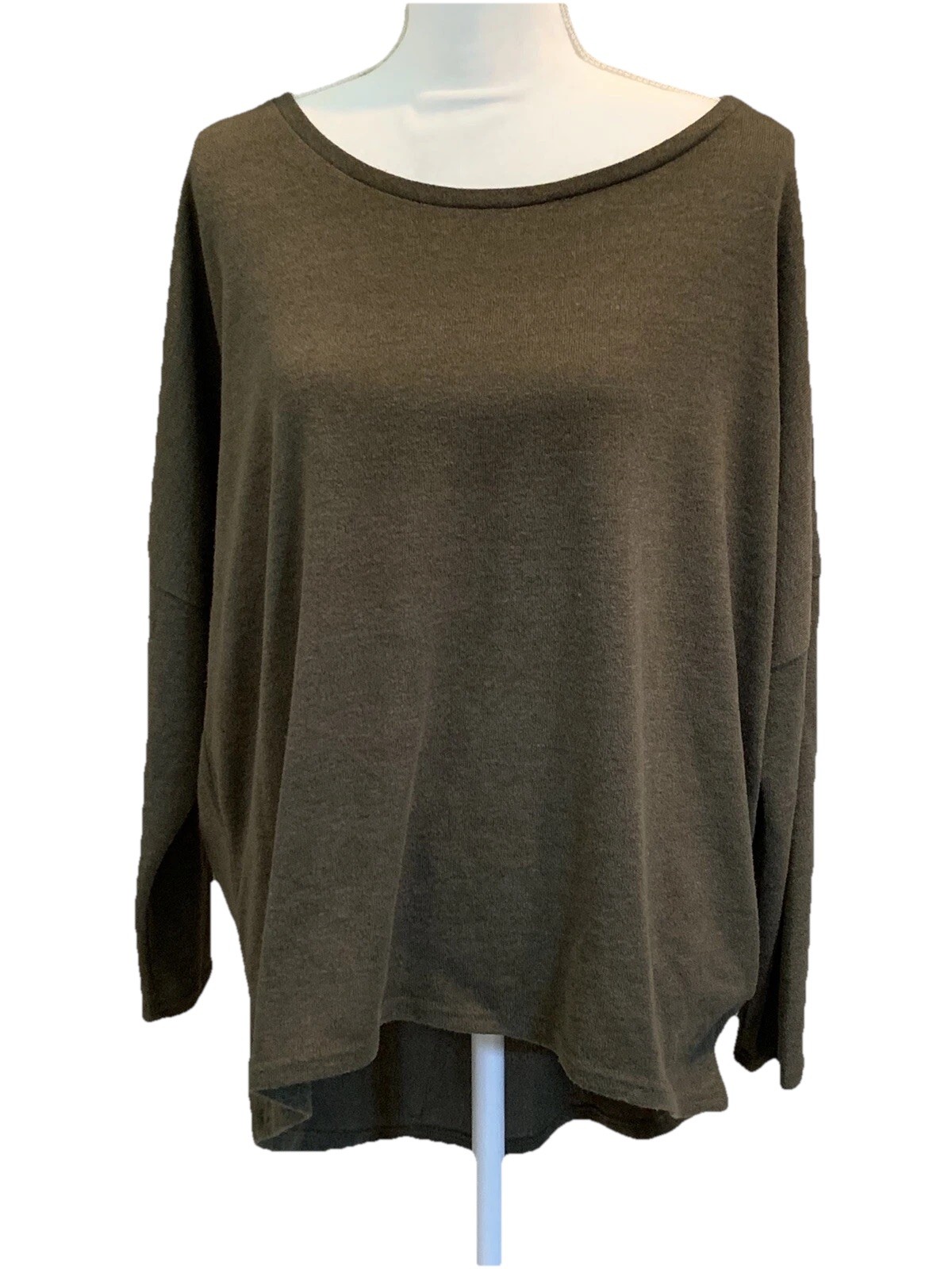 UGET Army Green Long Sleeve Hi Lo Over-Sized Casual Top Size M
