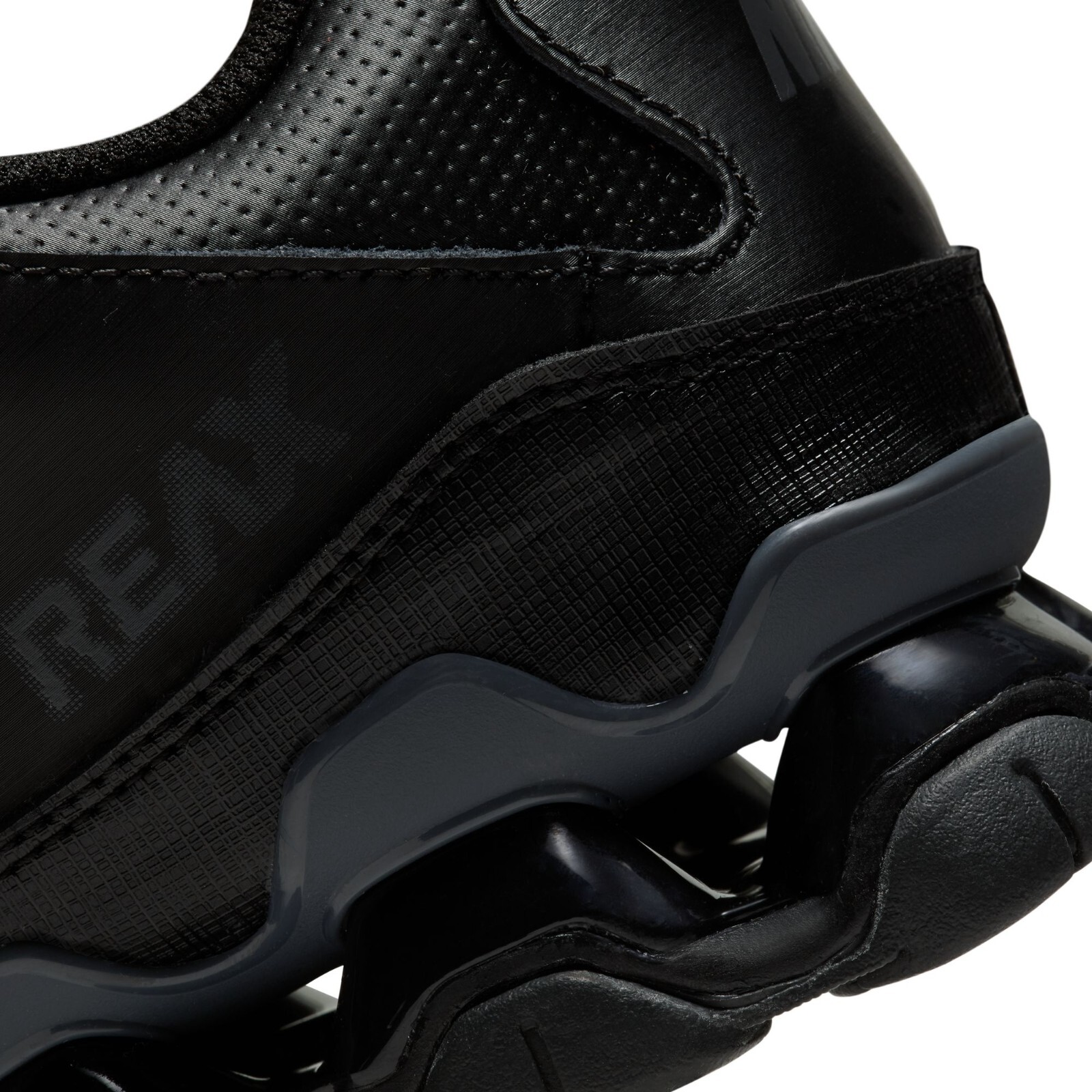 Nike REAX 8 TR MESH Black Anthracite 621716-008 Cross Training Athletic Shoes