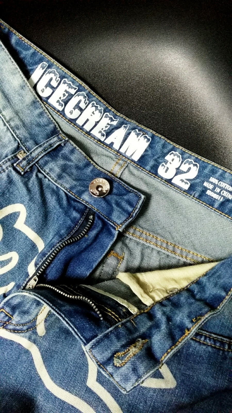 NWT BBC ICECREAM RUNNING DOG WASHED MEN’S CLASSIC JEAN SIZE 30/32/34/36/38/40/42