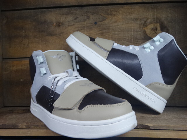 CREATIVE RECREATION CESARIO HI XXI