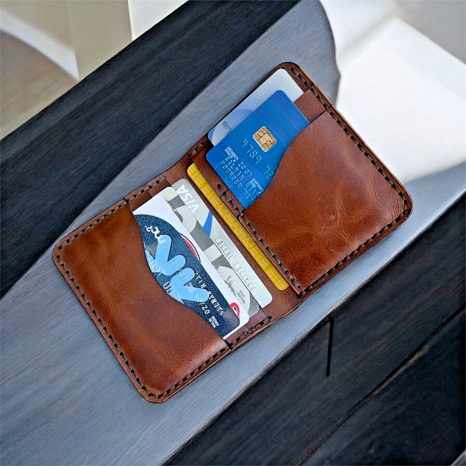 Men’s Handmade Genuine Leather Bifold Credit Card Holder RFID Blocking Wallet