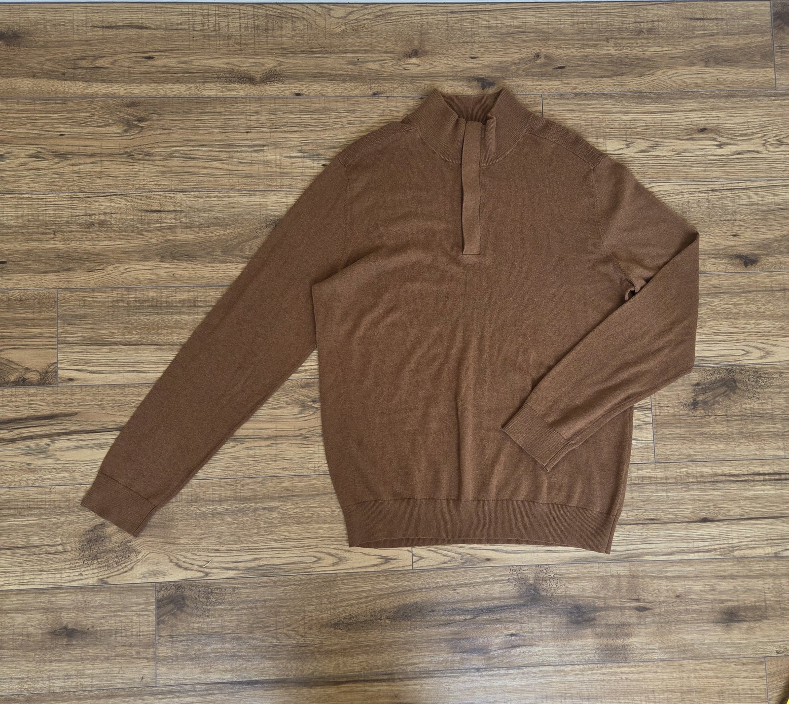 Banana Republic Men’s Classic Brown Quarter Zip Premium Luxe Yarn Sweater Size L