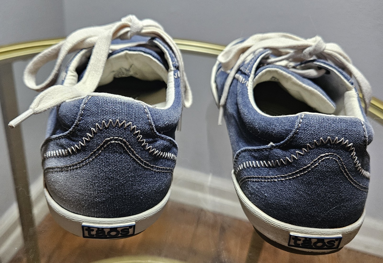 Taos Blue White Canvas Lace Up Women’s Casual Sneakers Rubber Sole US 8.5