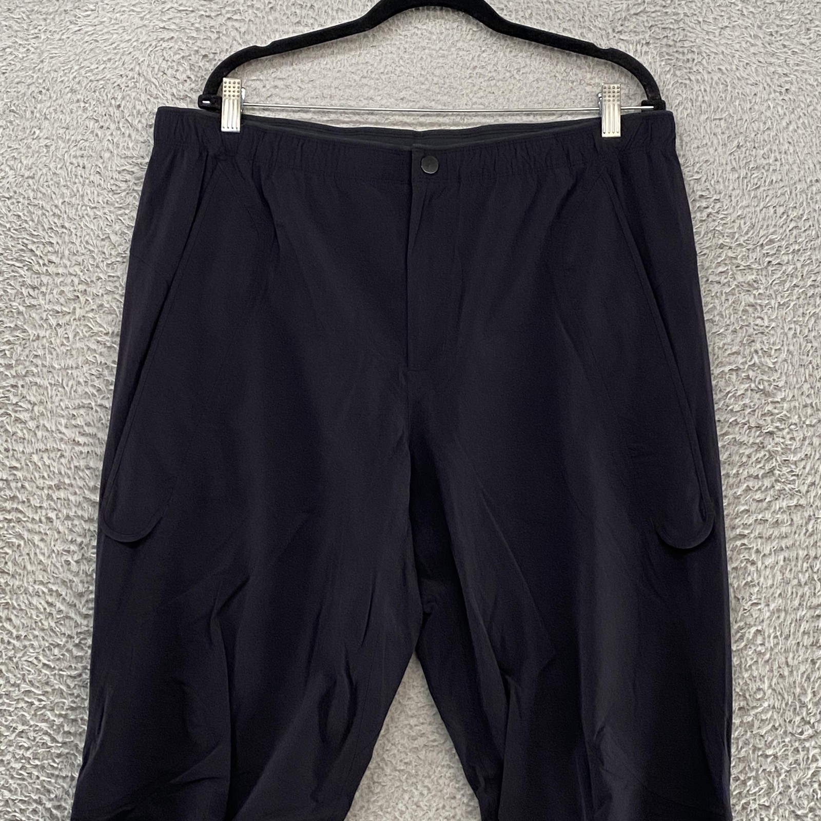 Paskho Pants Mens XL Black Nylon Stretch Travel Tech Windbreaker XL
