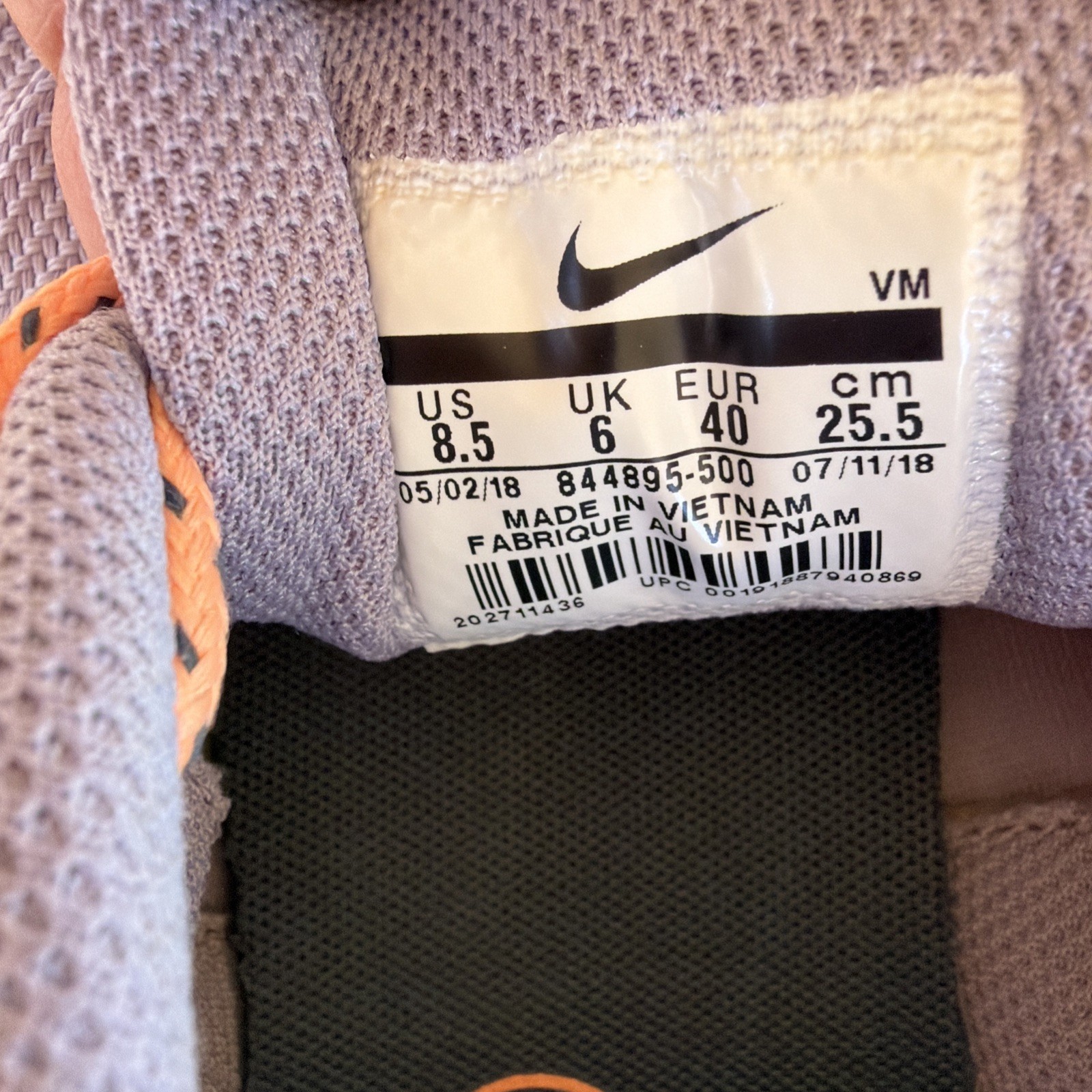 Women’s Nike Shoe Purple Orange Air Max Motion Sz 8.5