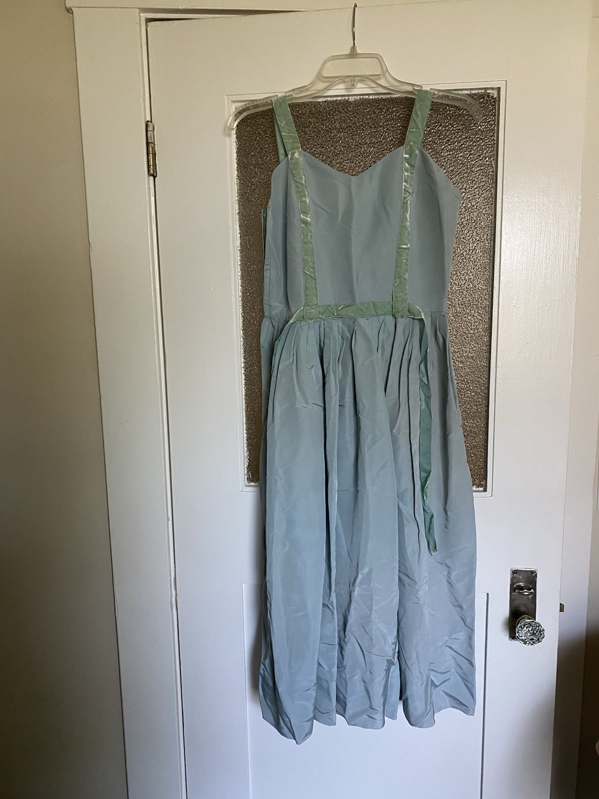 Vntg Taffeta Dress w/ribbon Trim on Straps & as Possible Belt. Side Zip No Label