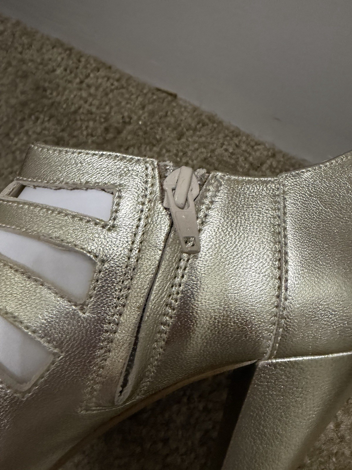 Steve Madden Women’s Gold Synthetic Cut-Out Zip Peep Toe Block Heels US 7