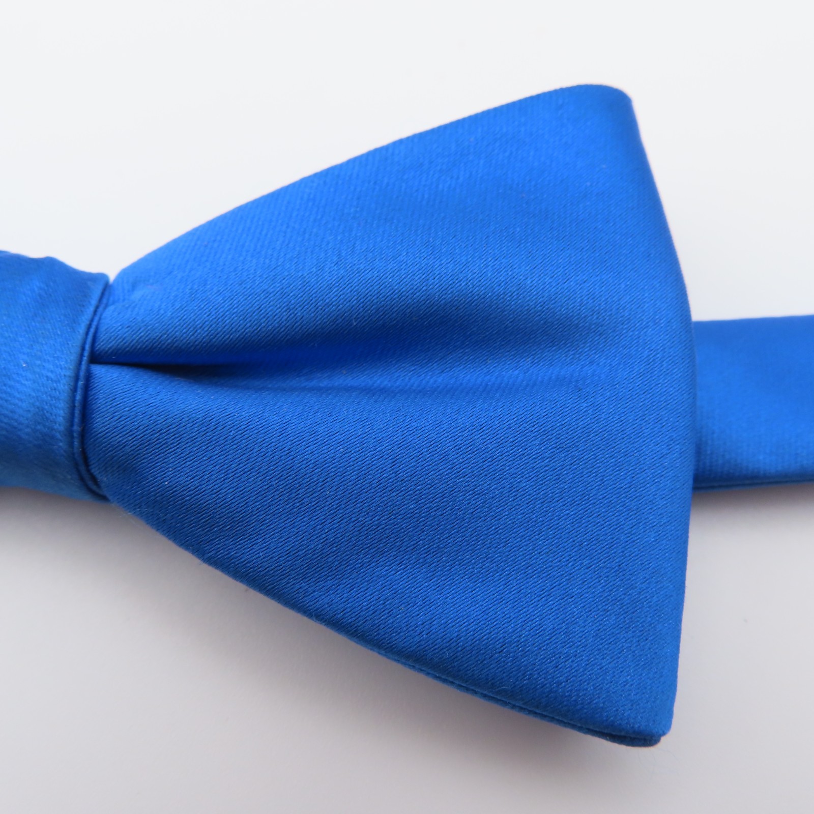 Apt 9 Bow Tie Blue Solid 2.5″ Wide Pre Tie Polyester Tuxedo