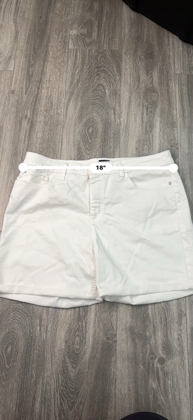 Lee Women’s White Chino Shorts 18M Regular Stretch Pockets Mid Rise 36×4″