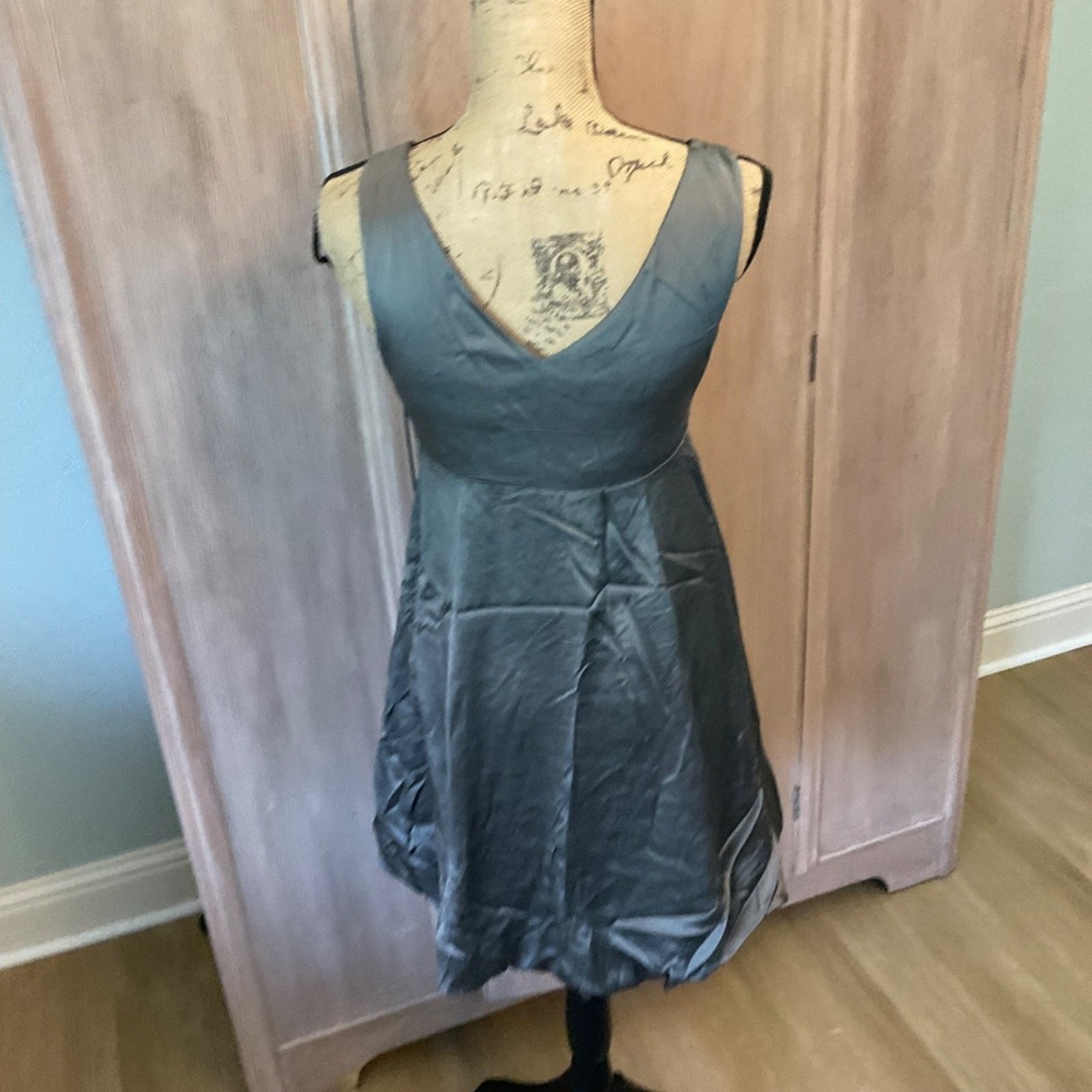 Y2K BCBG Max Azria gray silk bubble dress 2