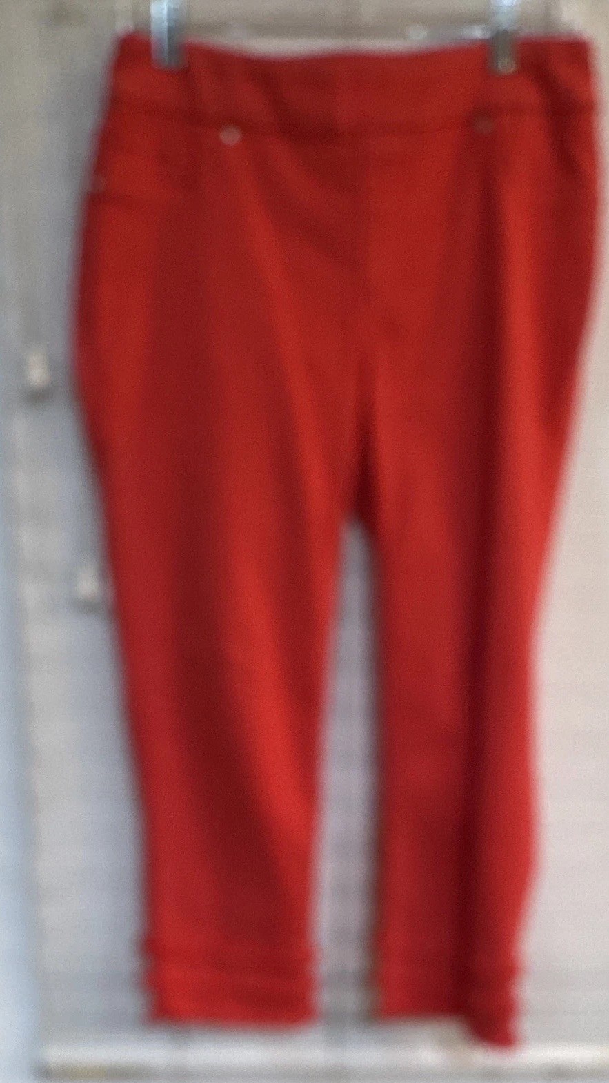 Chico’s Women’s Capri Pants Pull-On Stretch Fringe Hem Red Reg – elastic waist