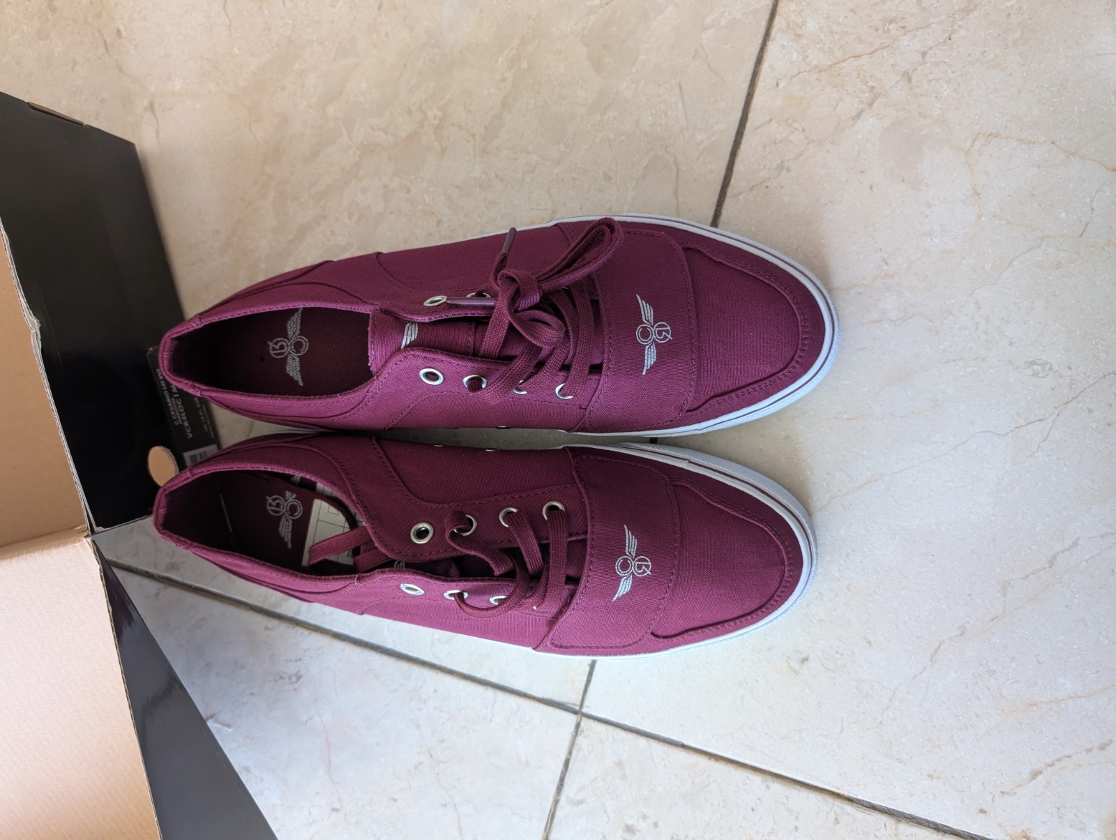 Creative Recreation Cesario Lo XVI Maroon Canvas New in Box Pristine Condition