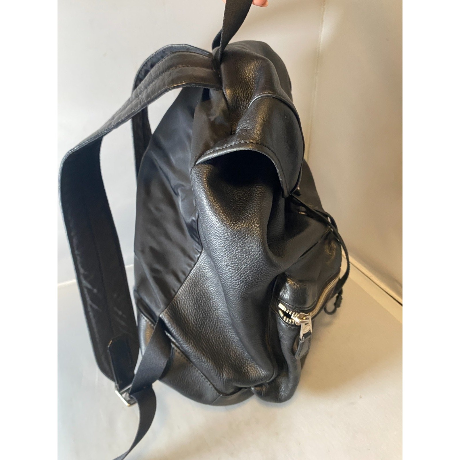 Authentic Coach Black Leather Sling Backpack Bag Unisex