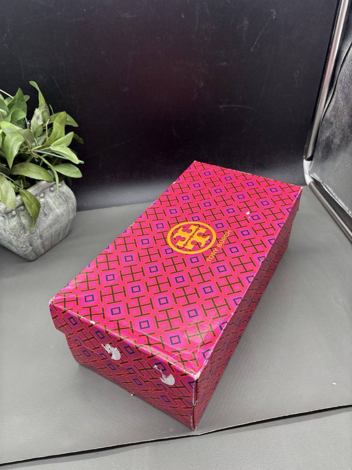 $348 Tory Burch Georgia pump in perfect black leather 35 MM heel Size 10.5 New