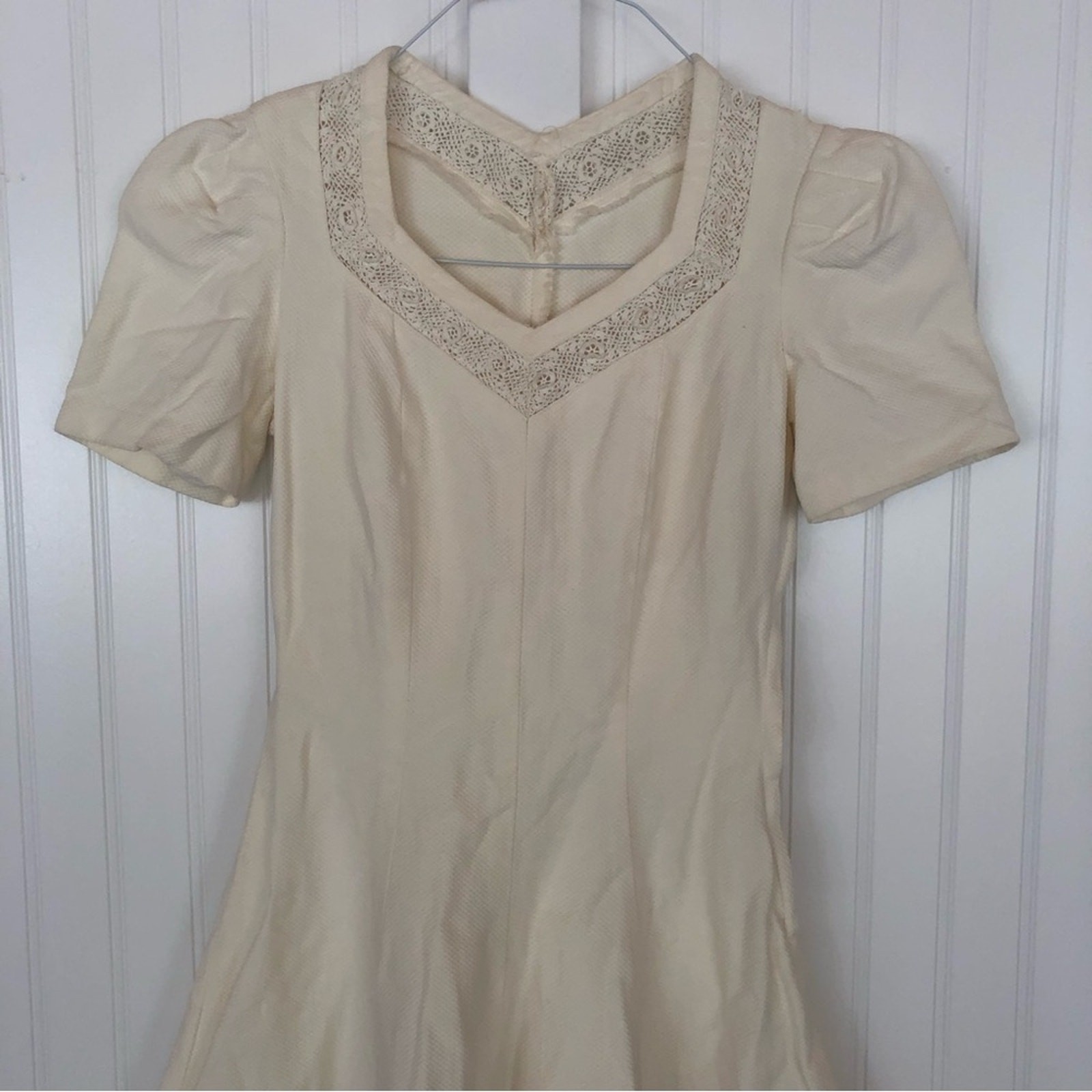 Vintage 60s Cream Lace Crochet Minidress Tie Waist Fit and Flare Pleated V-Neck