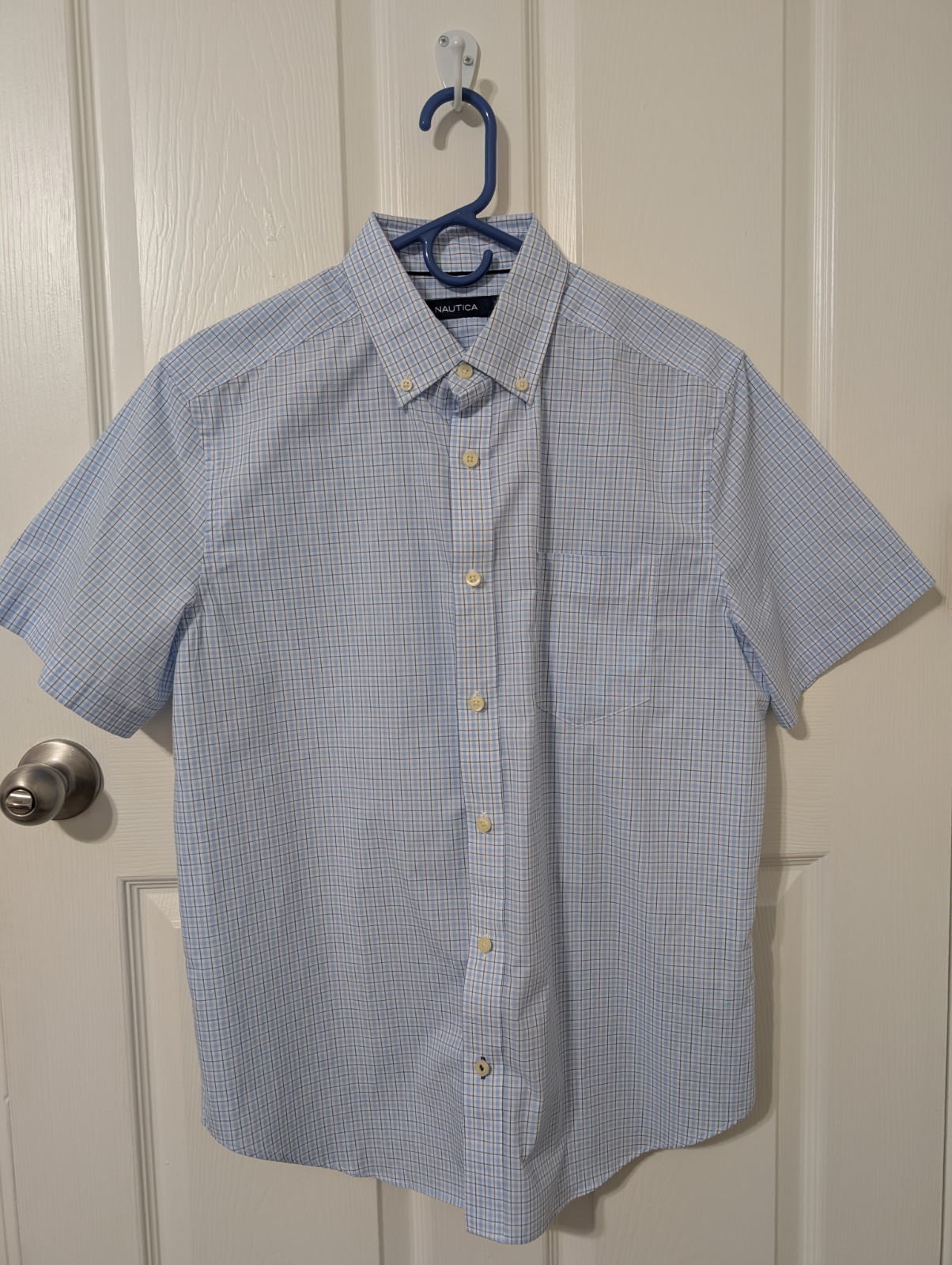 Men’s Nautica Short Sleeve Button Down Shirt Size M Medium